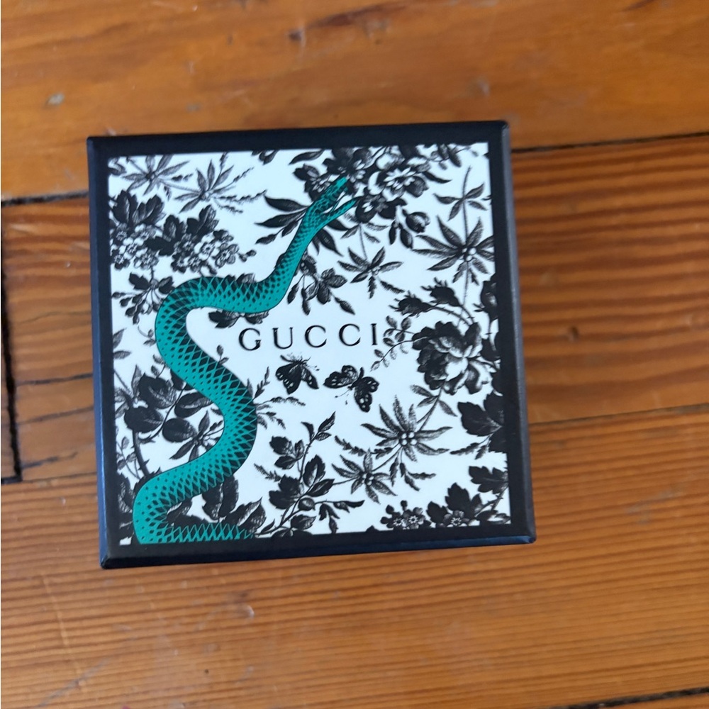 Gucci White Box with Teal Snake and Black Floral Print